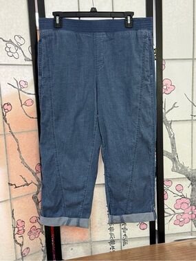 Chico's Blue Cropped Denim-Effect Pull-On Ankle Pants